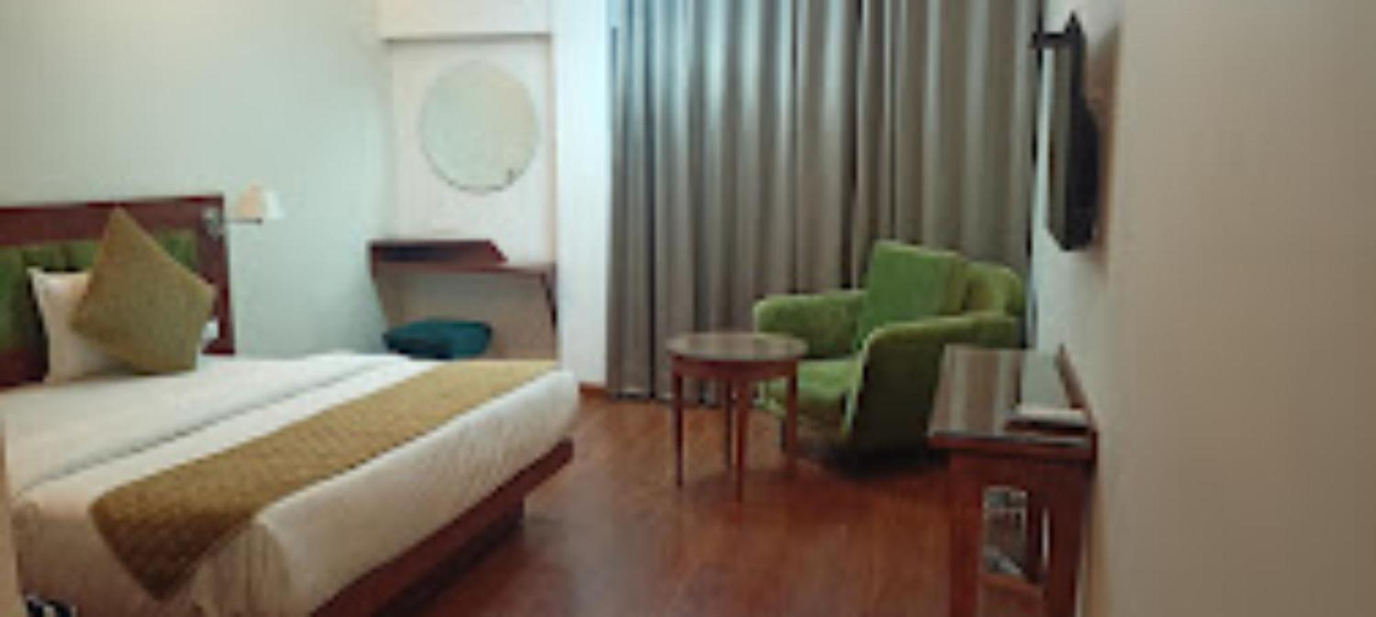 Hotel Punjab , Saharanpur Ngoại thất bức ảnh